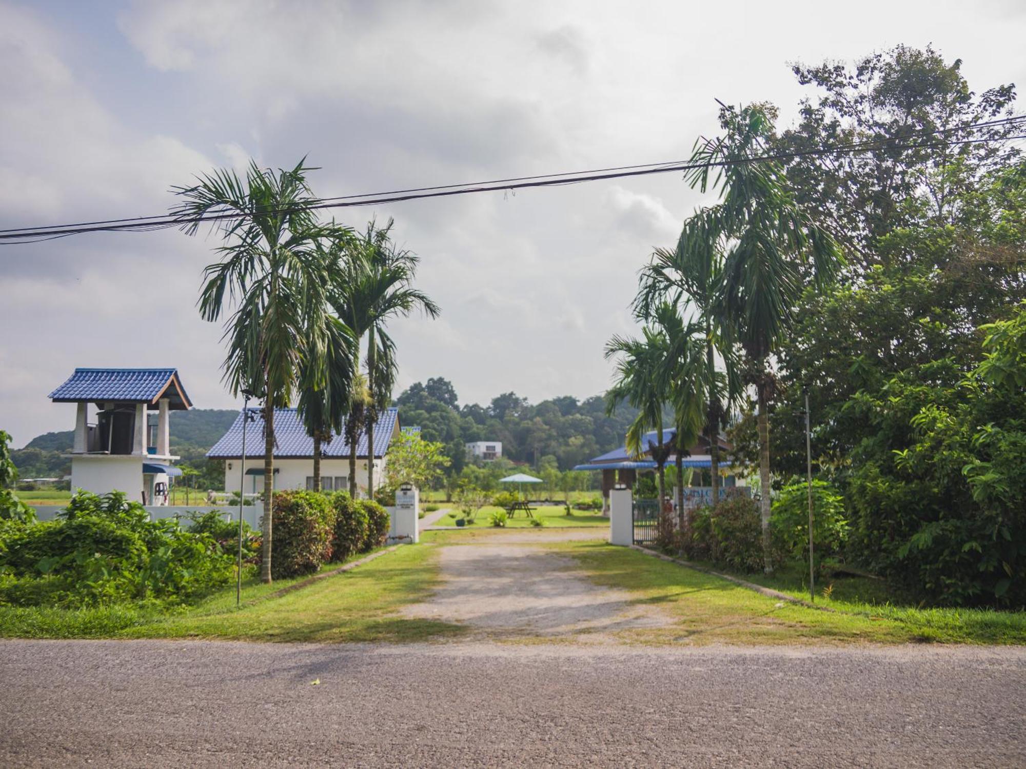 Halcyon Days @ Langkawi Apartment Pantai Cenang  Ngoại thất bức ảnh